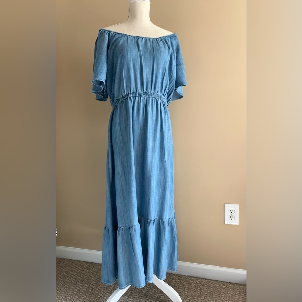 Off Shoulders Dress